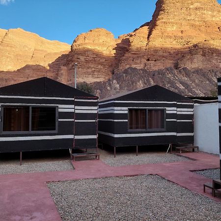 Wadi Rum Oryx Hostel & Tours חדר תמונה