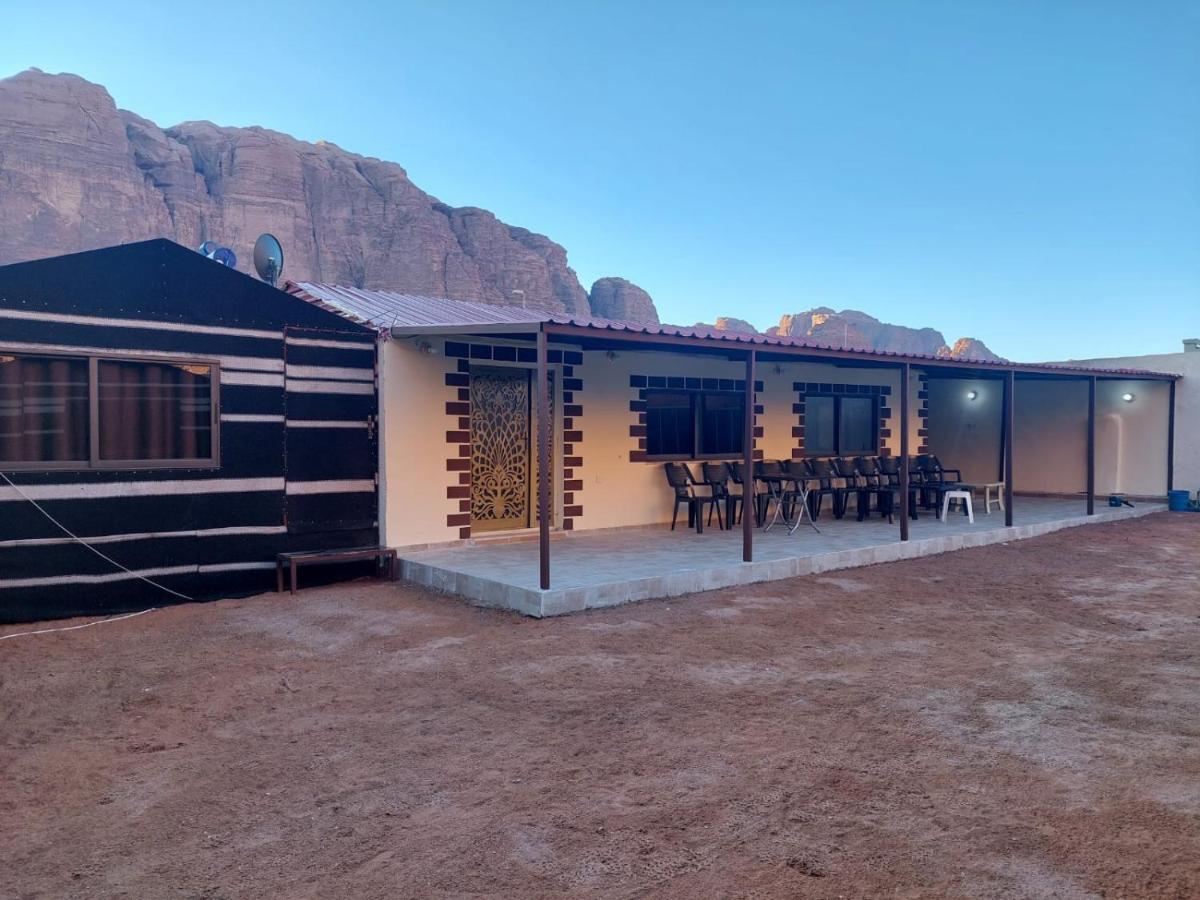 Wadi Rum Oryx Hostel & Tours מראה חיצוני תמונה