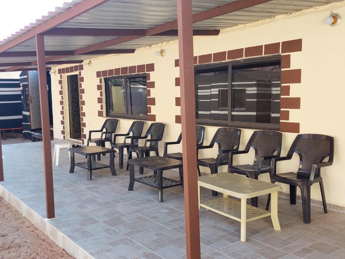 Wadi Rum Oryx Hostel & Tours מראה חיצוני תמונה