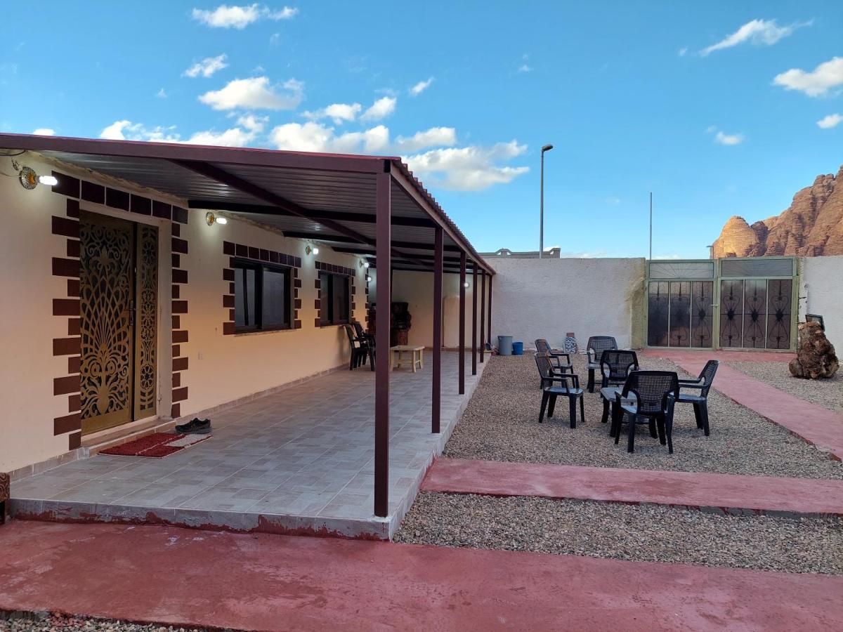 Wadi Rum Oryx Hostel & Tours מראה חיצוני תמונה