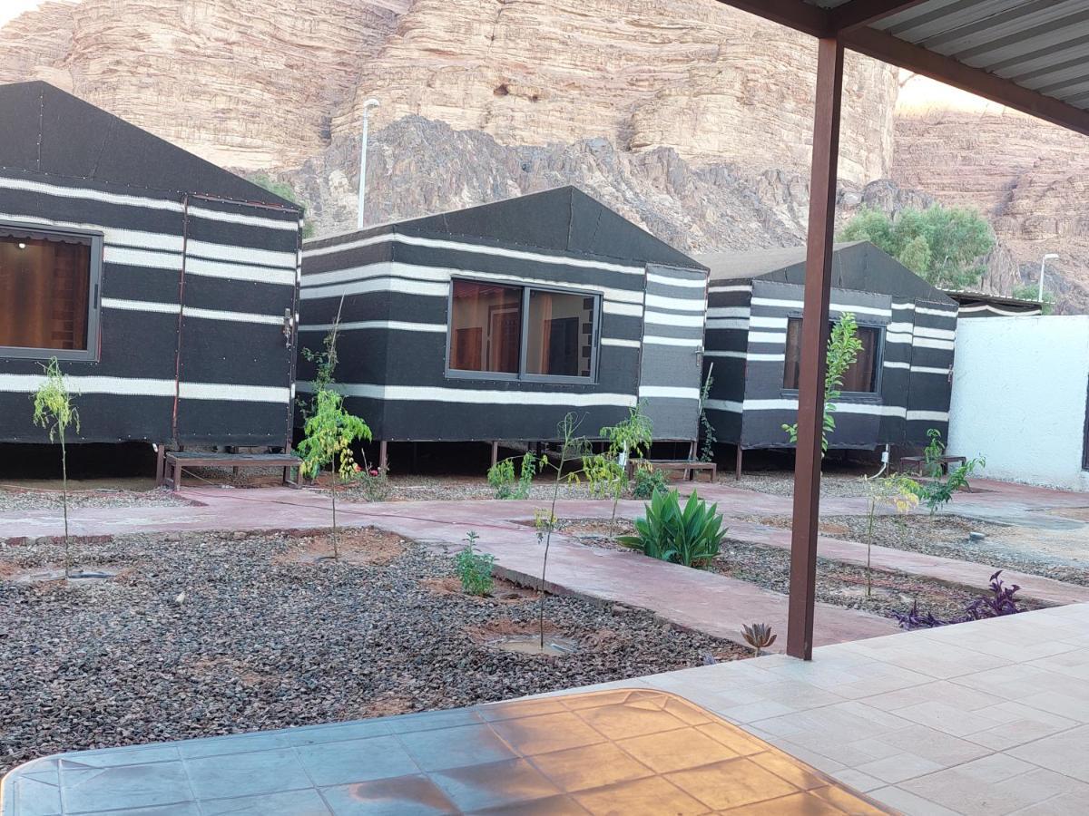Wadi Rum Oryx Hostel & Tours מראה חיצוני תמונה
