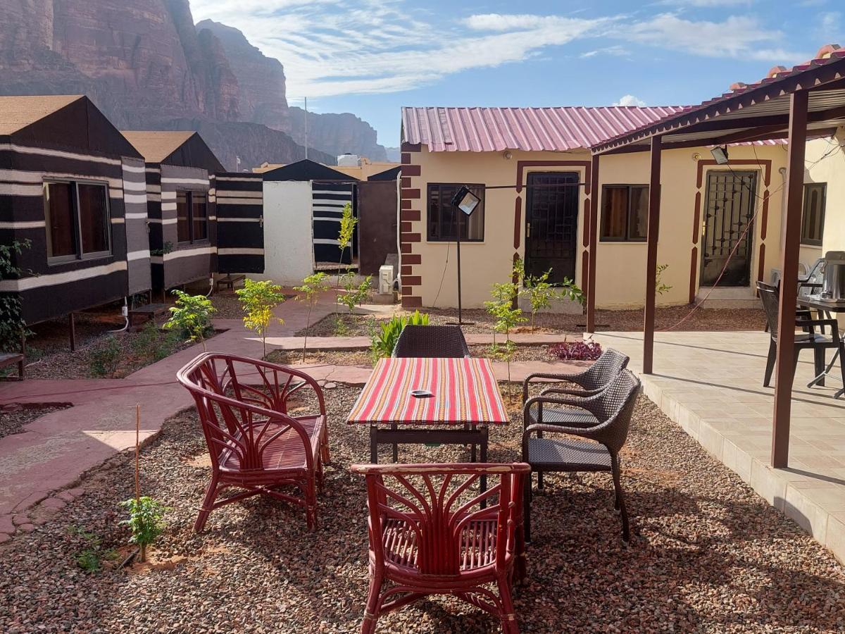 Wadi Rum Oryx Hostel & Tours מראה חיצוני תמונה