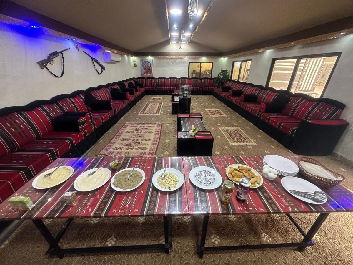Wadi Rum Oryx Hostel & Tours מראה חיצוני תמונה