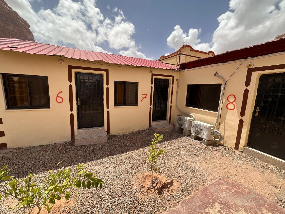 Wadi Rum Oryx Hostel & Tours מראה חיצוני תמונה