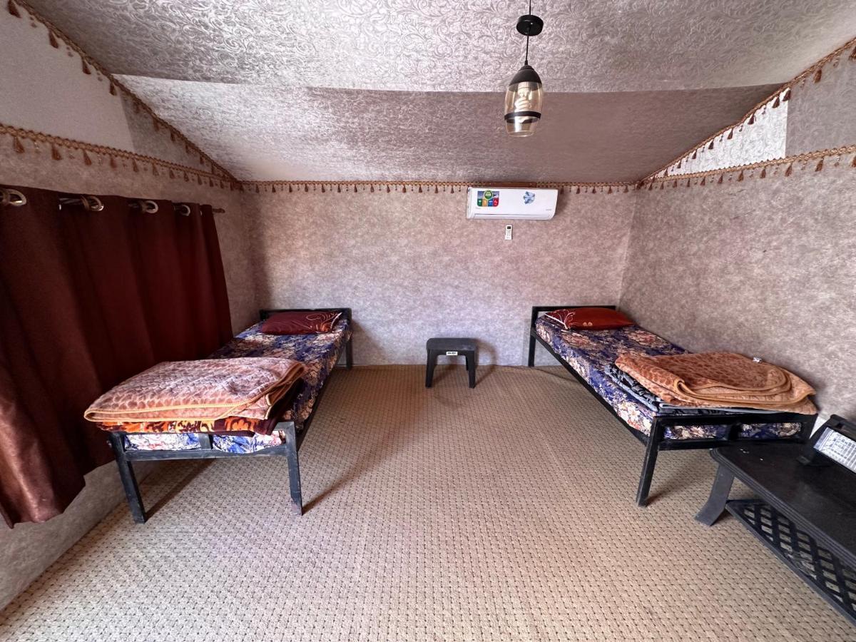Wadi Rum Oryx Hostel & Tours מראה חיצוני תמונה
